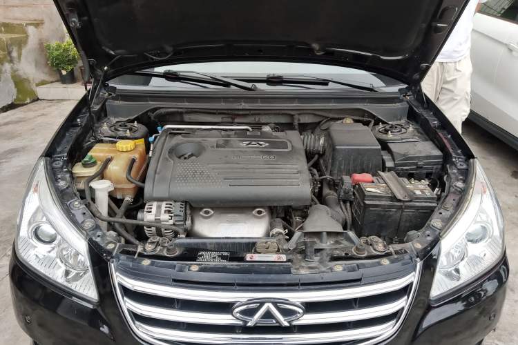 Used Chery E5 2011 1.5L Manual Zhiyue Version Engine Bay