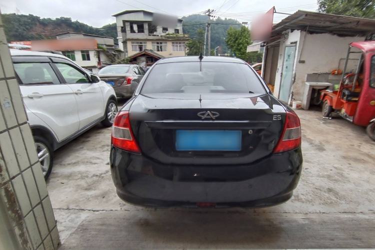 Used Chery E5 2011 1.5L Manual Zhiyue Version Exterior 4