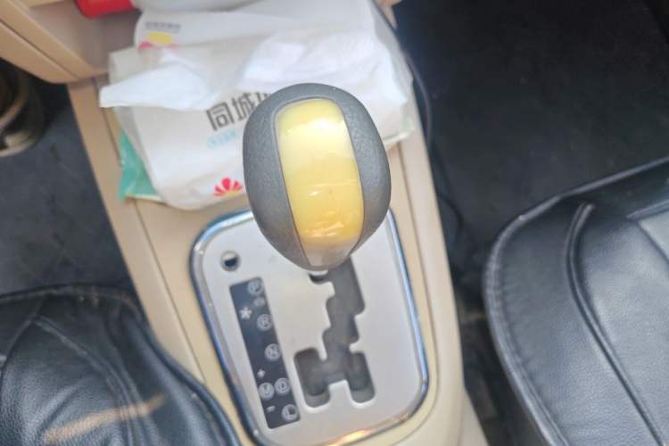 Used Chery E5 2011 1.8L CVT Enjoyment Model Gear Lever