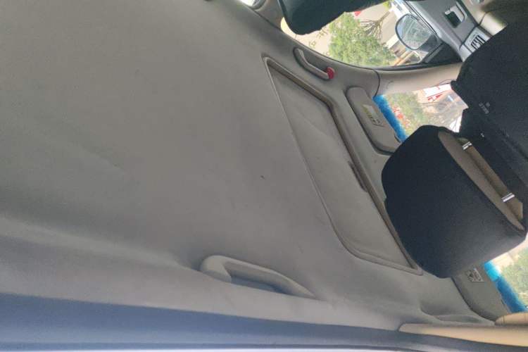 Used Chery E5 2011 1.8L CVT Enjoyment Model Headliner