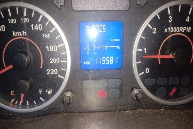 Used Chery E5 2011 1.5L Manual Enjoyment Model Odometer Close Up