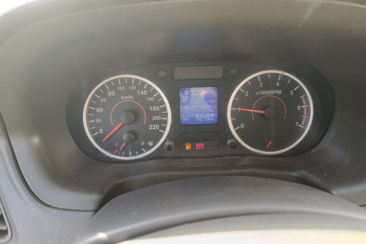 Used Chery E5 2011 1.5L Manual New Joy Model Odometer Close Up