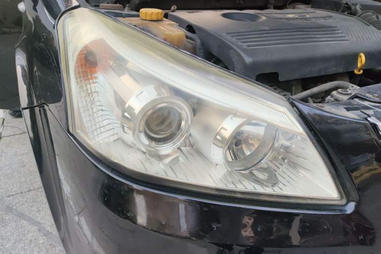 Used Chery E5 2011 1.8L CVT Enjoyment Model Right Front Headlight