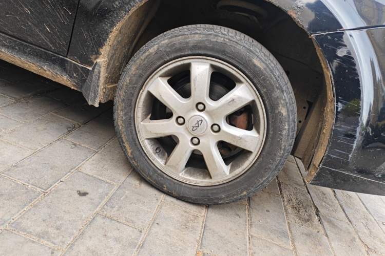 Used Chery E5 2011 1.5L Manual Zhiyue Version Right Front Wheel Hub