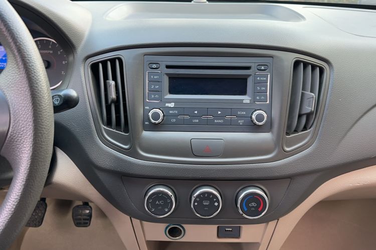 Used Chery E5 2011 1.5L Manual New Joy Model Audio And AC Panel