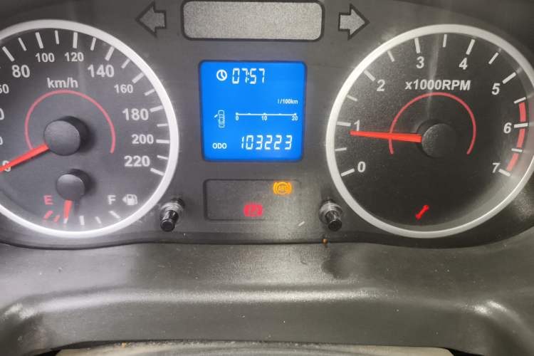 Used Chery E5 2011 1.5L Manual Enjoyment Model Odometer Close Up