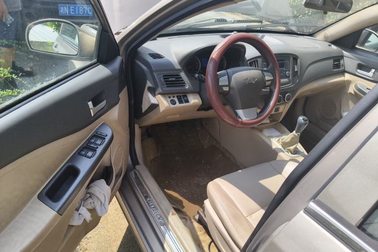 Used Chery E5 2011 1.5L Manual Enjoyment Model Driver Seat