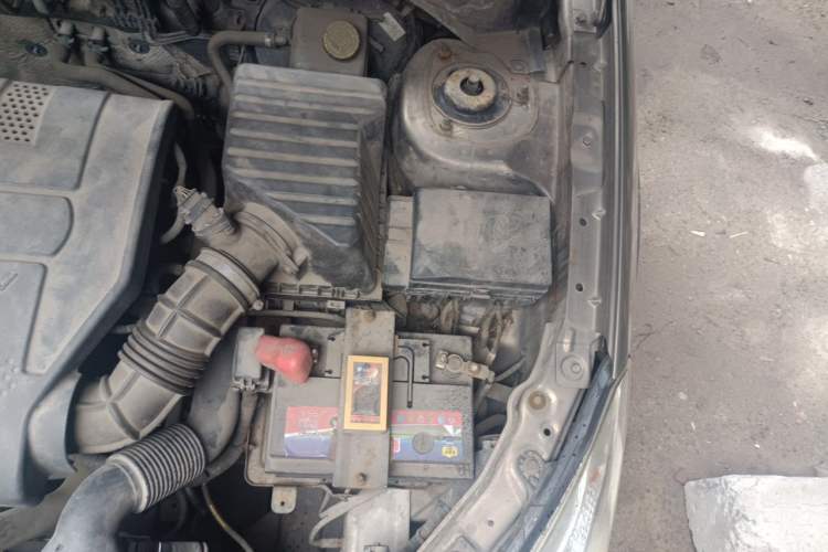 Used Chery E5 2011 1.8L CVT Enjoyment Model Engine Bay Left