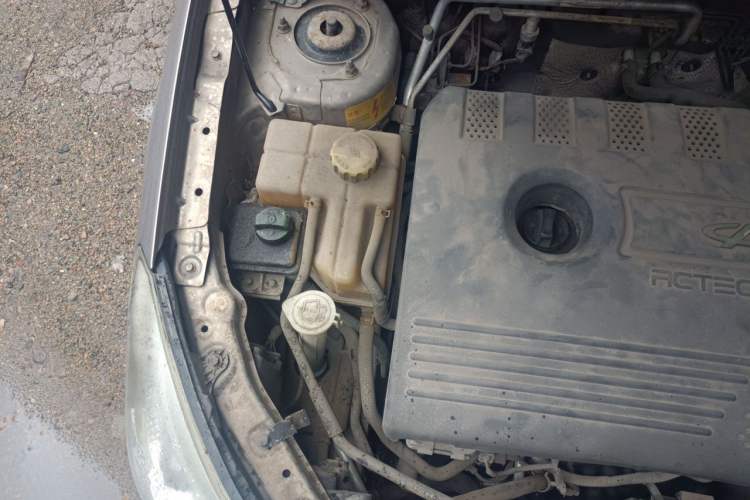 Used Chery E5 2011 1.8L CVT Enjoyment Model Engine Bay Right
