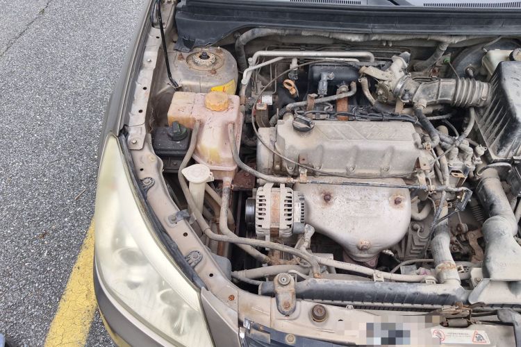Used Chery E5 2011 1.5L Manual Enjoyment Model Engine Bay Right