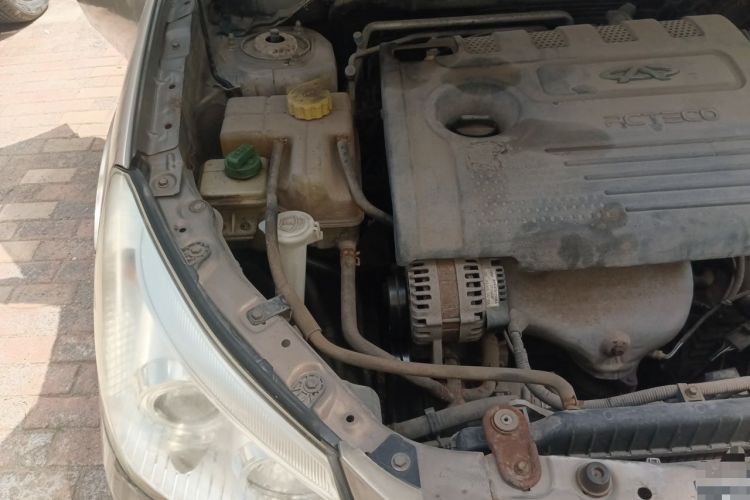 Used Chery E5 2011 1.5L Manual Enjoyment Model Engine Bay Right