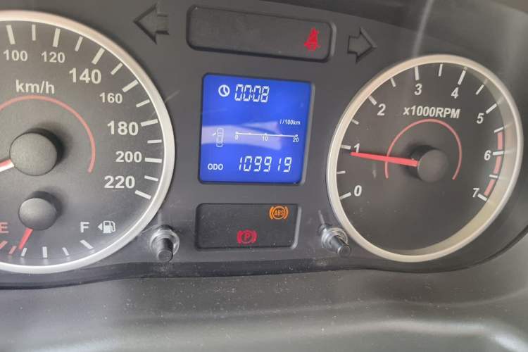 Used Chery E5 2011 1.5L Manual Enjoyment Model Odometer Close Up