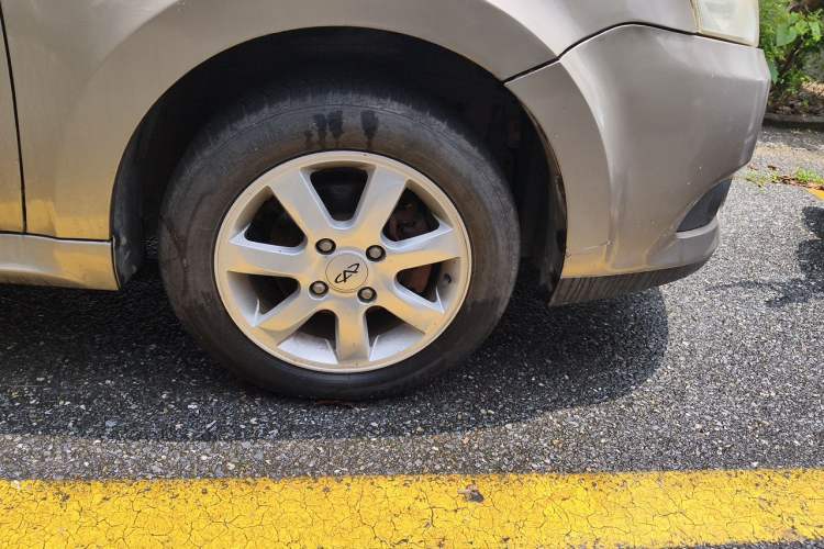 Used Chery E5 2011 1.5L Manual Enjoyment Model Right Front Wheel Hub
