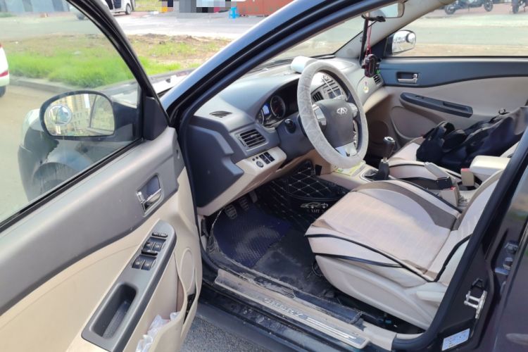 Used Chery E5 2012 1.5L Manual Sport Edition Driver Seat