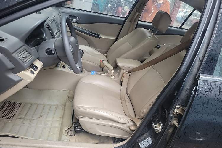Used Chery E5 2012 1.5L Manual Sport Edition Left Front Seat