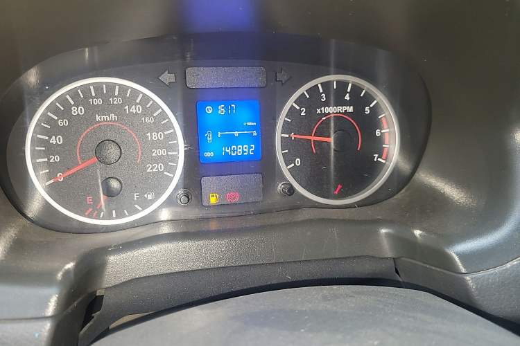 Used Chery E5 2012 1.5L Manual Sport Edition Odometer Close Up