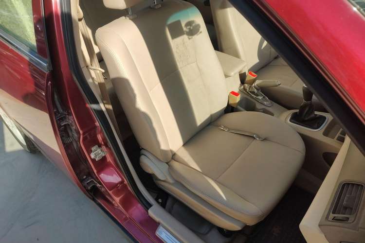 Used Chery E5 2012 1.5L Manual Sport Edition Right Front Seat