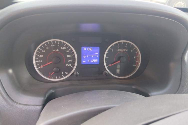 Used Chery E5 2012 1.5L Manual Sport Edition Odometer Close Up