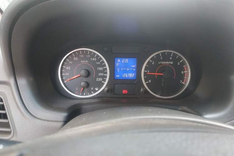 Used Chery E5 2012 1.8L CVT Sport Edition Odometer Close Up
