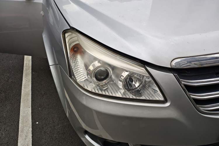 Used Chery E5 2012 1.5L Manual Sport Edition Right Front Headlight