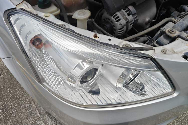 Used Chery E5 2012 1.5L Manual Digital Olympic Edition Right Front Headlight