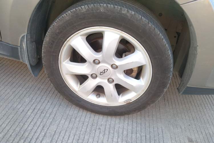 Used Chery E5 2012 1.5L Manual Digital Olympic Edition Right Front Wheel Hub
