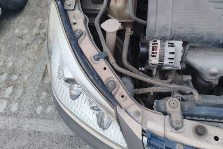 Used Chery E5 2012 1.5L Manual Digital Olympic Edition Engine Bay Right