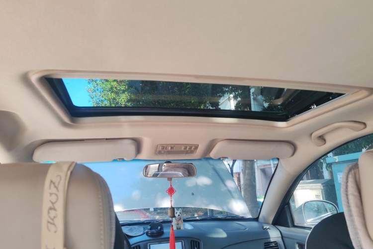 Used Chery E5 2012 1.5L Manual Sport Edition Headliner