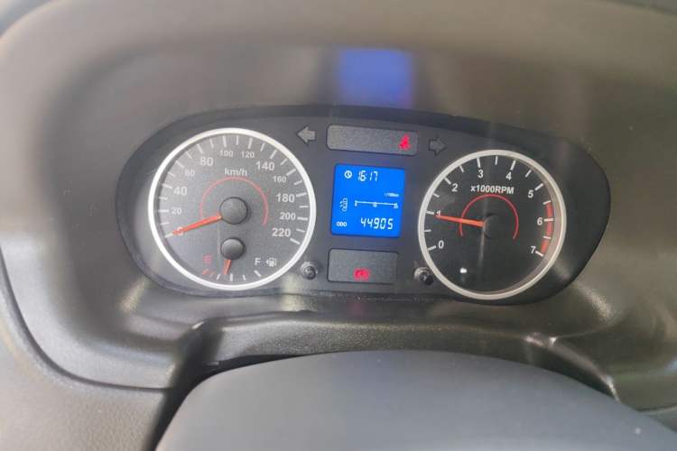 Used Chery E5 2012 1.5L Manual Sport Edition Odometer Close Up