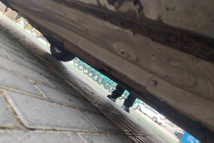Used Chery E5 2014 1.5L Manual Youyue Model Chassis Front Right