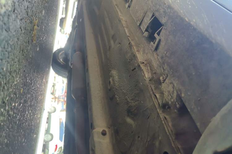 Used Chery E5 2014 1.5L Manual Youyue Model Chassis Front Right