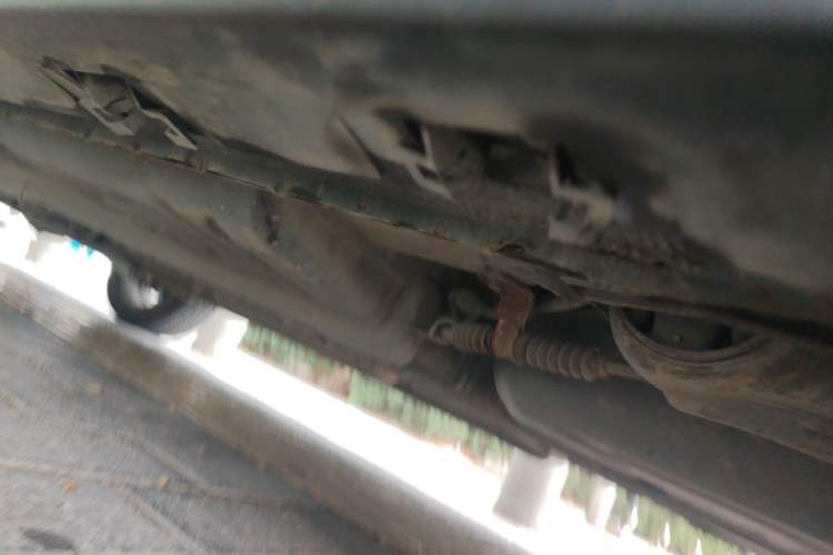 Used Chery E5 2014 1.5L Manual Youyue Model Chassis Rear Left