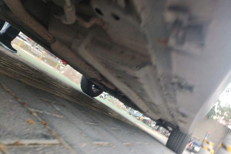 Used Chery E5 2014 1.5L Manual Youyue Model Chassis Rear Right