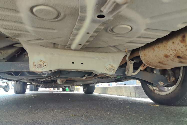 Used Chery E5 2014 1.5L Manual Youyue Model Chassis Rear