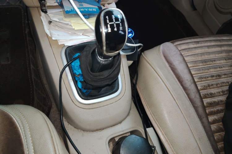 Used Chery E5 2014 1.5L Manual Youyue Model Gear Lever