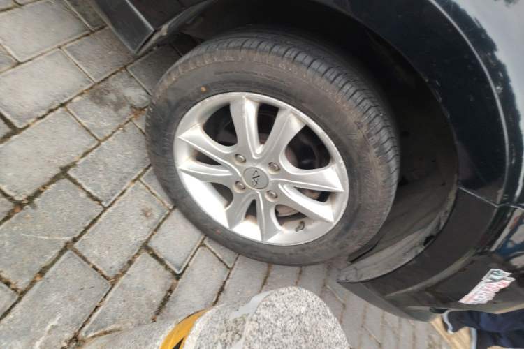 Used Chery E5 2014 1.5L Manual Youyue Model Right Front Wheel Hub