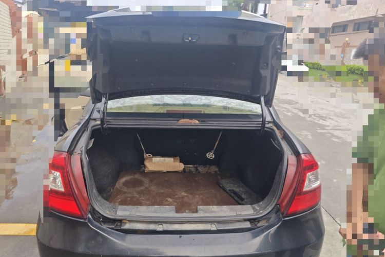 Used Chery E5 2014 1.5L Manual Zhiyue Model Trunk