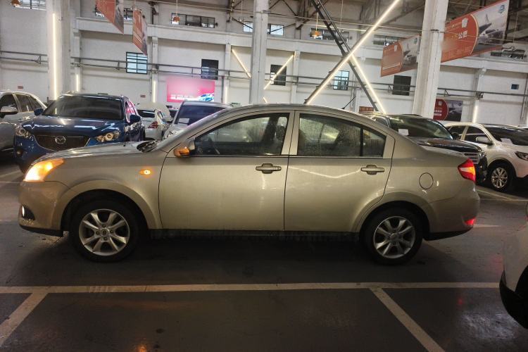 Used Chery E5 2014 1.5L Manual Youyue Model Exterior 3