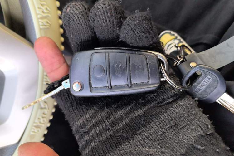 Used Chery E5 2014 1.5L Manual Zhiyue Model Vehicle Key