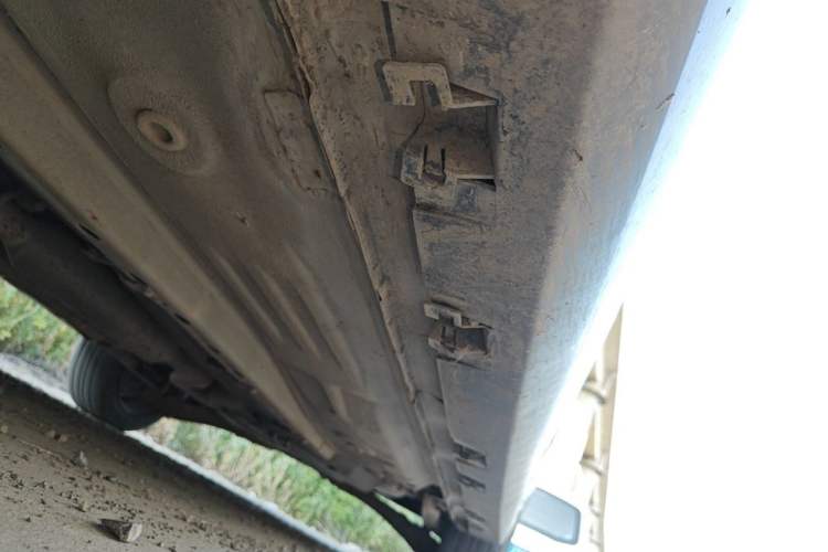 Used Chery E5 2014 1.5L Manual Zhiyue Model Chassis Front Left