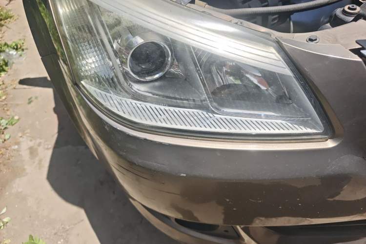 Used Chery E5 2014 1.5L Manual Youyue Model Right Front Headlight