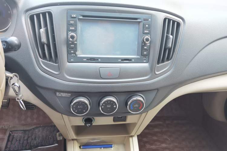 Used Chery E5 2014 1.5L Manual Youyue Model Audio And AC Panel