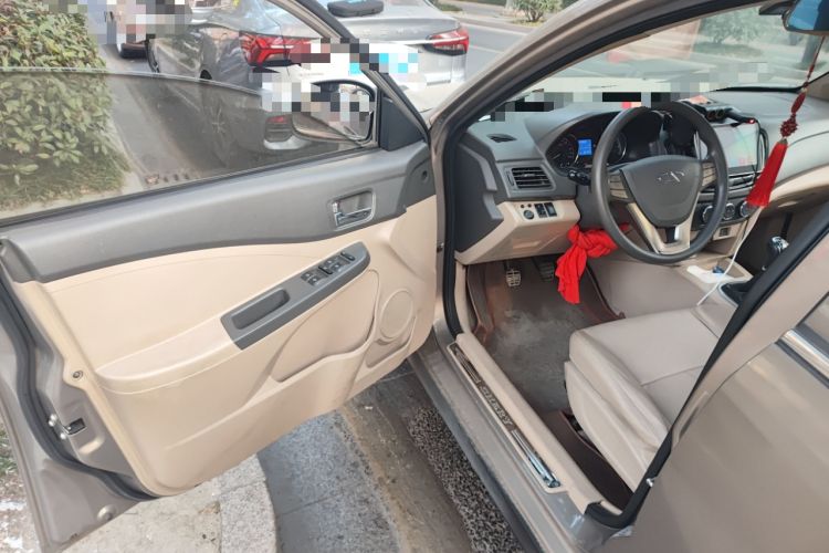 Used Chery E5 2014 1.5L Manual Zhiyue Model Driver Seat