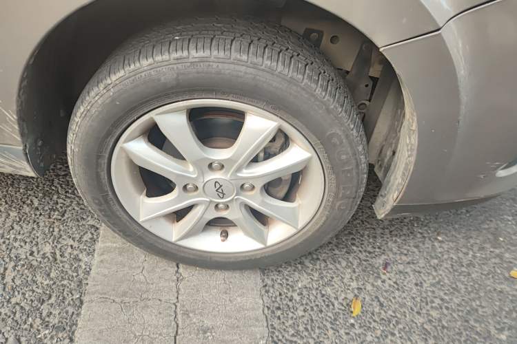 Used Chery E5 2014 1.5L Manual Zhiyue Model Right Front Wheel Hub