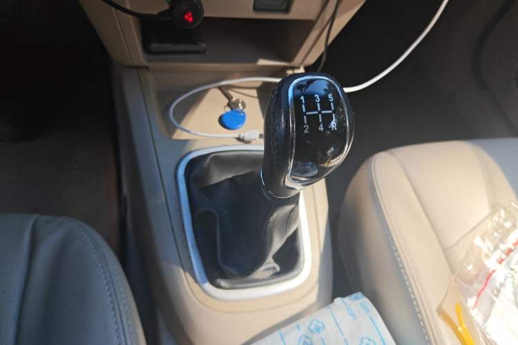 Used Chery E5 2014 1.5L Manual Zhiyue Model Gear Lever