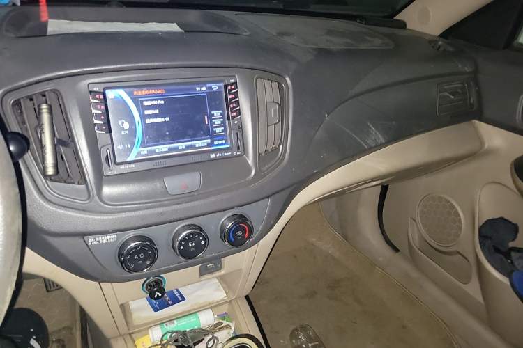 Used Chery E5 2014 1.5L Manual Youyue Model Audio And AC Panel