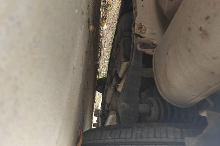 Used Chery E5 2014 1.5L Manual Youyue Model Chassis Rear Right