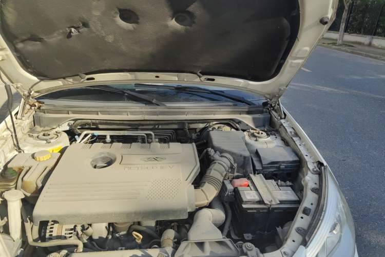 Used Chery E5 2014 1.8L CVT Enjoyment Model Engine Bay Left