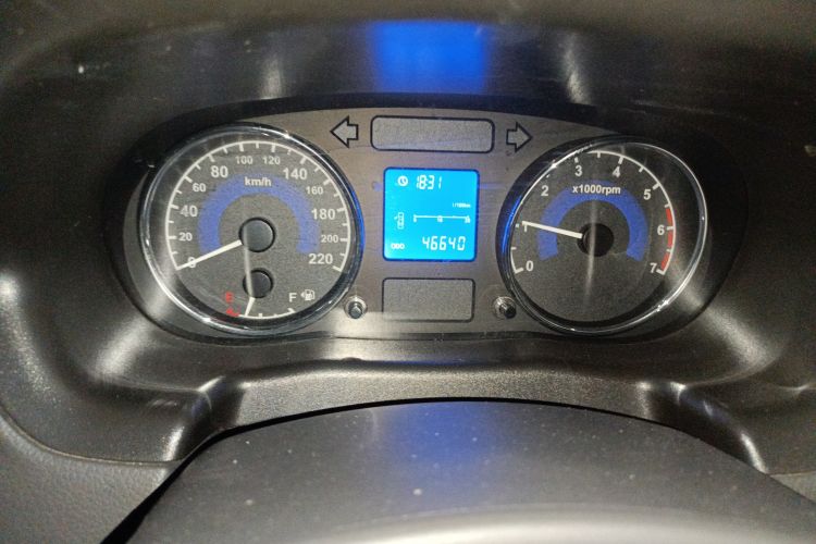 Used Chery E5 2014 1.5L Manual Youyue Model Odometer Close Up