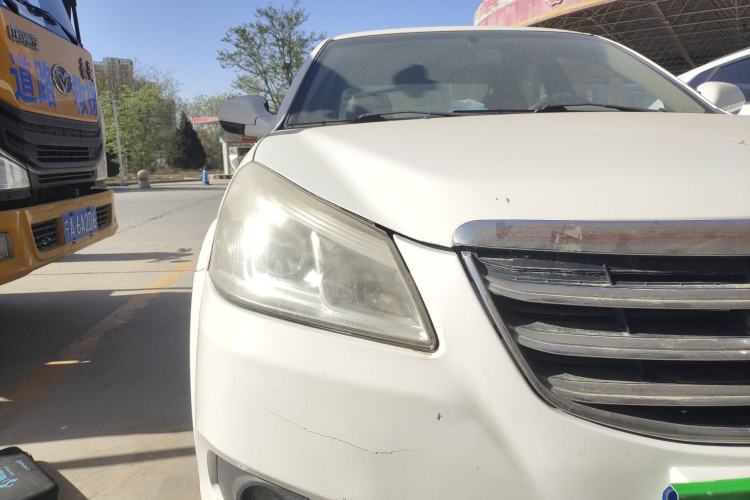 Used Chery E5 2014 1.5L Manual Youyue Model Right Front Headlight
